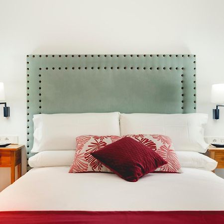 Apartamentos Turisticos La Plaza Chipiona Eksteriør bilde