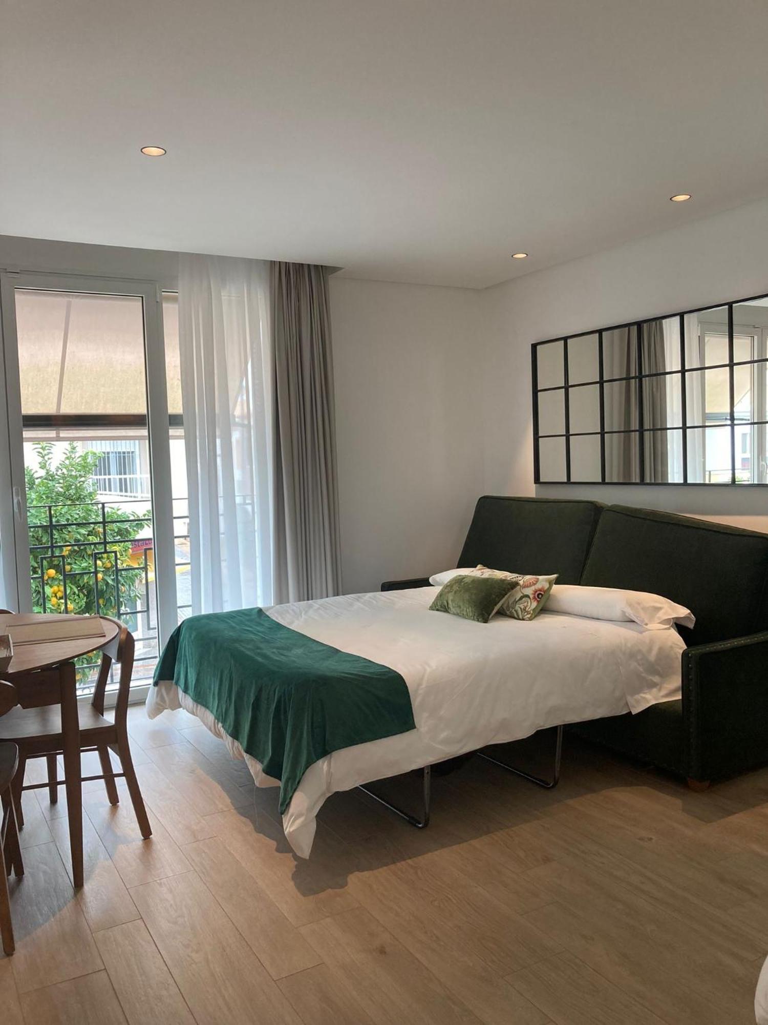 Apartamentos Turisticos La Plaza Chipiona Eksteriør bilde
