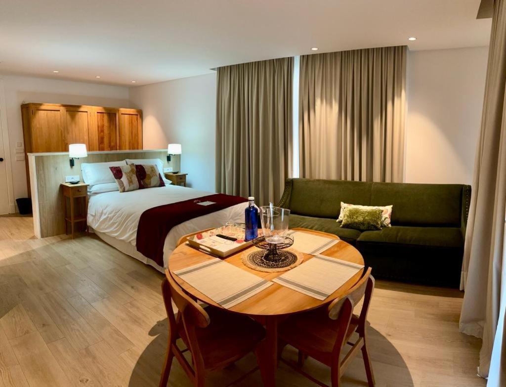 Apartamentos Turisticos La Plaza Chipiona Eksteriør bilde