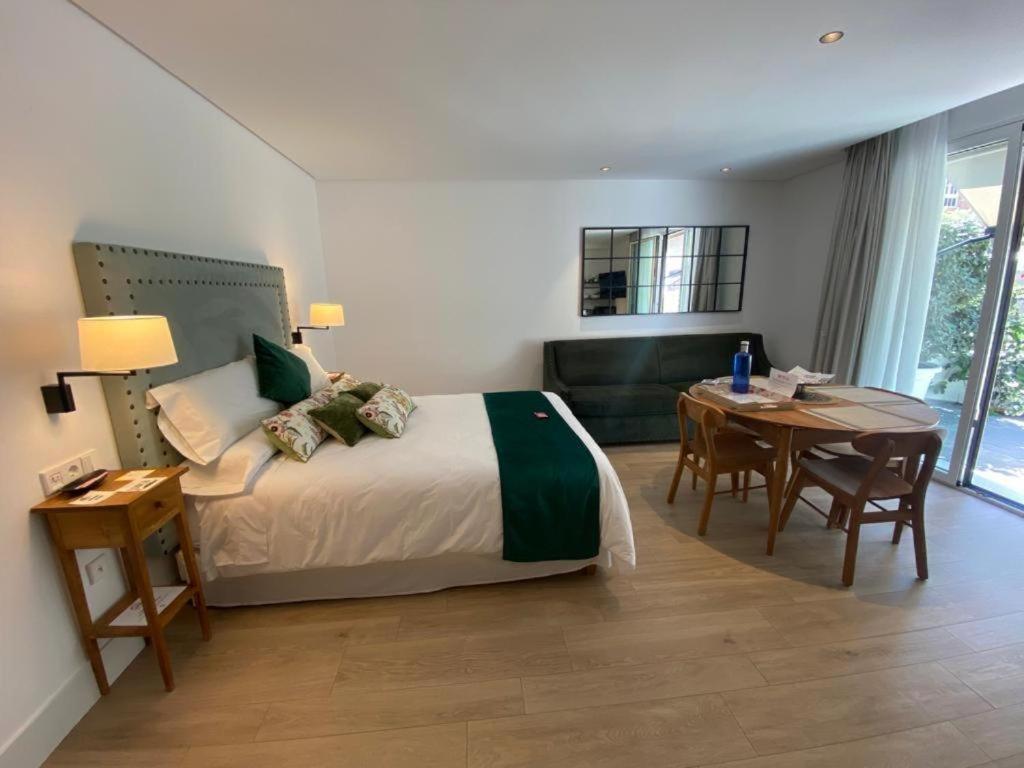 Apartamentos Turisticos La Plaza Chipiona Eksteriør bilde