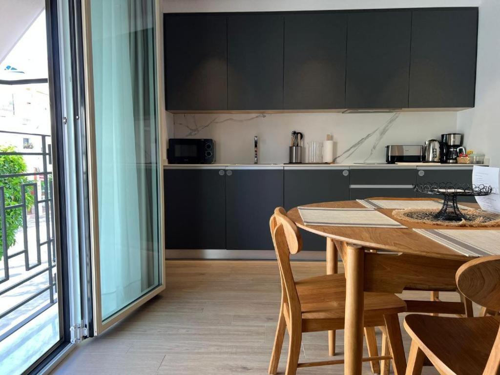 Apartamentos Turisticos La Plaza Chipiona Eksteriør bilde