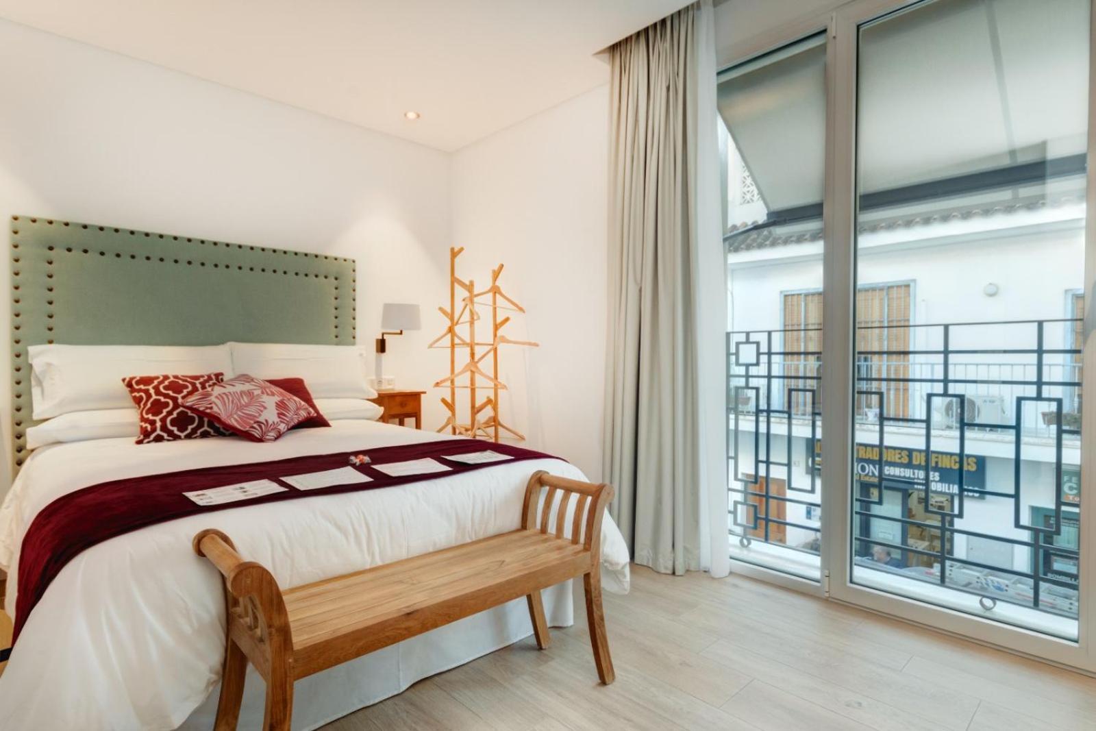 Apartamentos Turisticos La Plaza Chipiona Eksteriør bilde
