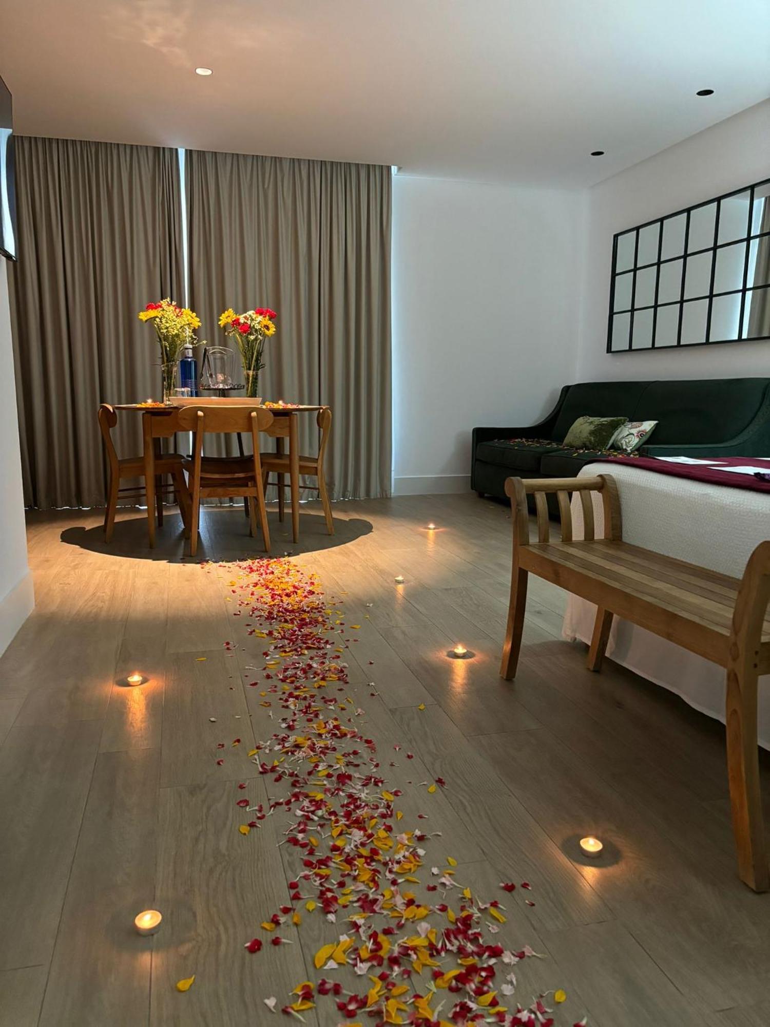 Apartamentos Turisticos La Plaza Chipiona Eksteriør bilde