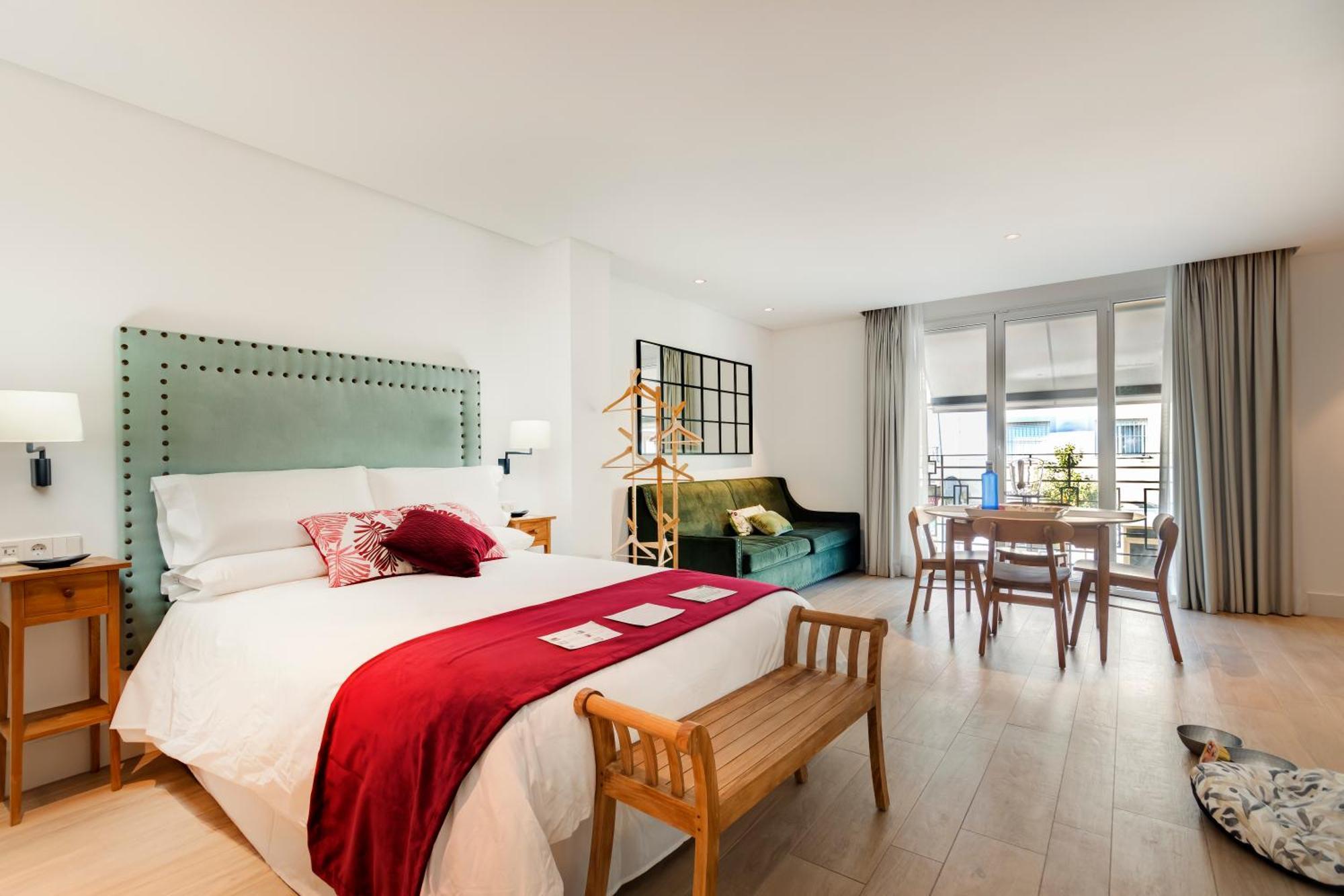 Apartamentos Turisticos La Plaza Chipiona Eksteriør bilde