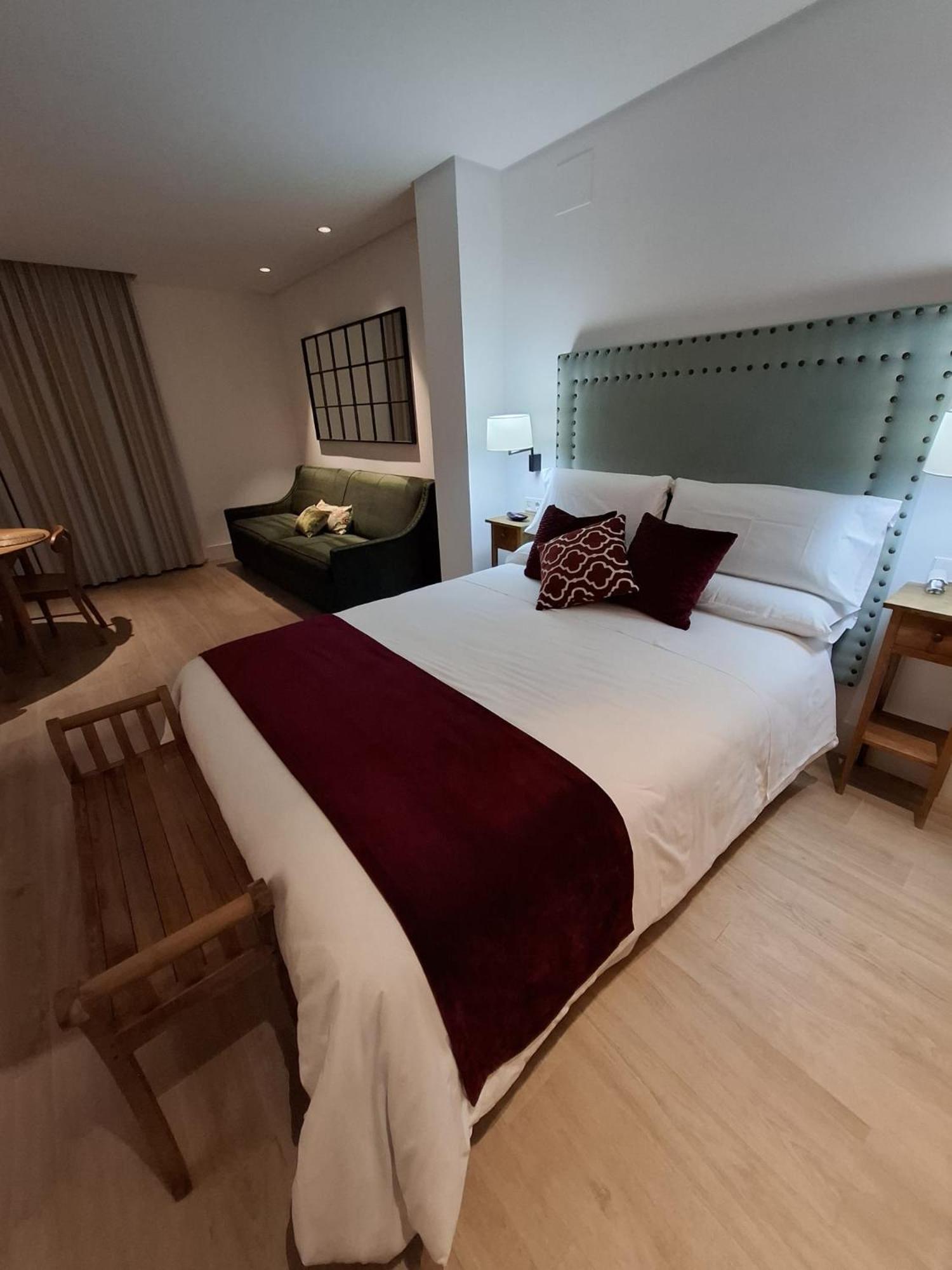 Apartamentos Turisticos La Plaza Chipiona Eksteriør bilde
